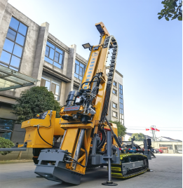 博多布拉克矿区景象